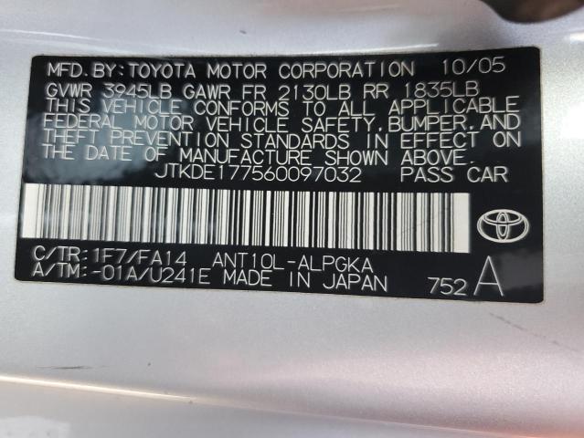 JTKDE177560097032 - 2006 TOYOTA SCION TC 银色 照片 12