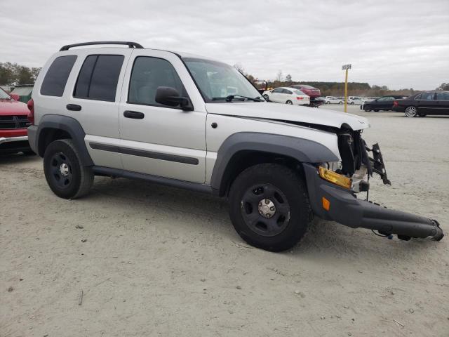 1J4GL48K17W647804 - 2007 JEEP LIBERTY SPORT SILVER photo 4