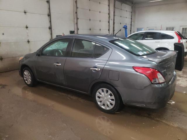 3N1CN7AP6KL806324 - 2019 NISSAN VERSA S GRAY photo 2