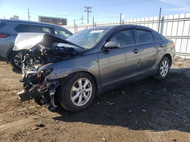4T4BE46K89R058973 - 2009 TOYOTA CAMRY BASE GRAY photo 1