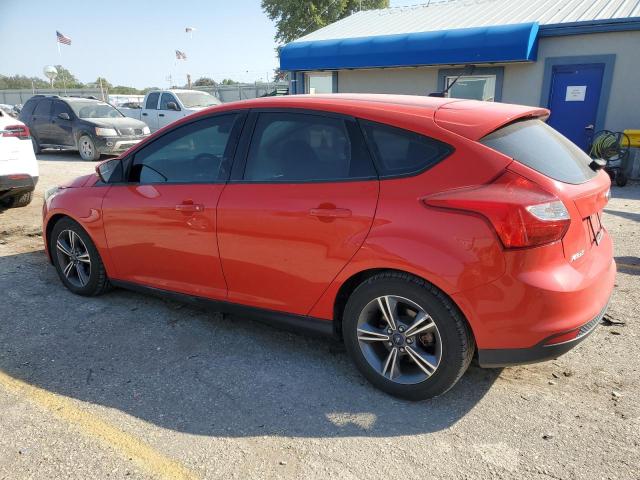 1FADP3K24EL236935 - 2014 FORD FOCUS SE RED photo 2