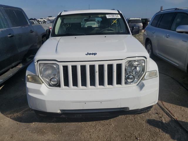 1J4PN2GK1BW555682 - 2011 JEEP LIBERTY SPORT WHITE photo 5