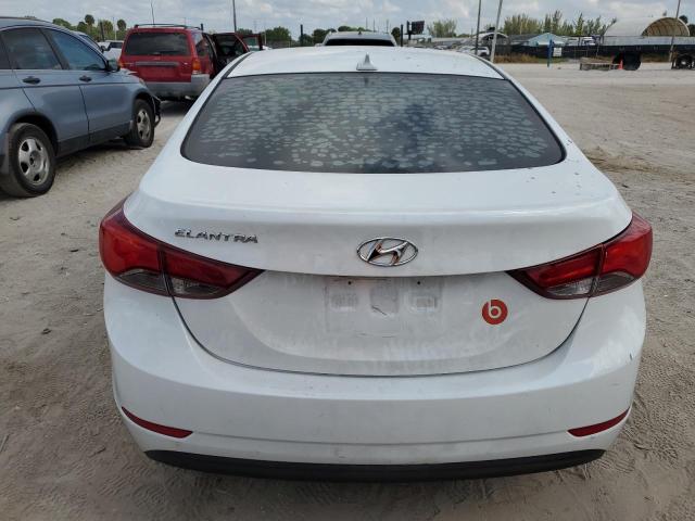 5NPDH4AE4GH721222 - 2016 HYUNDAI ELANTRA SE WHITE photo 6