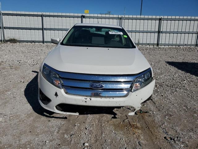 3FAHP0HG8CR272659 - 2012 FORD FUSION SE WHITE photo 5