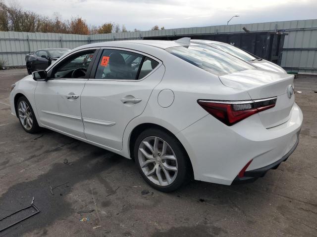 19UDE2F33KA001612 - 2019 ACURA ILX WHITE photo 2