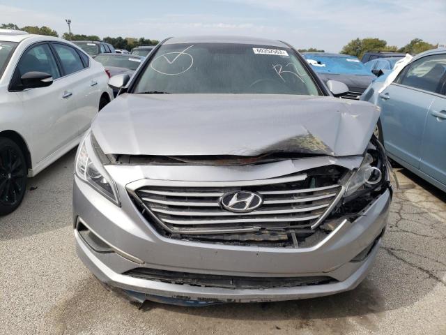 5NPE24AF1HH549487 - 2017 HYUNDAI SONATA SE SILVER photo 5