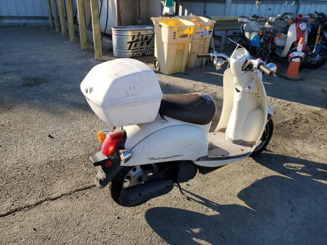 JH2AF60009K705282 - 2009 HONDA CHF50 WHITE photo 4