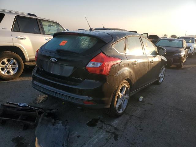 1FAHP3N2XCL105258 - 2012 FORD FOCUS TITANIUM BLACK photo 3