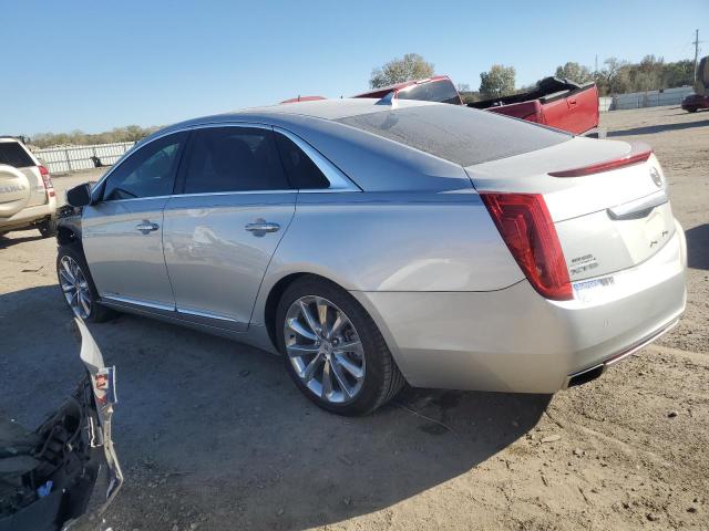 2G61S5S38D9106374 - 2013 CADILLAC XTS PREMIUM COLLECTION SILVER photo 2