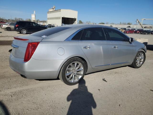 2G61S5S38D9106374 - 2013 CADILLAC XTS PREMIUM COLLECTION SILVER photo 3