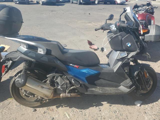 WB40C1904KS876142 - 2019 BMW C 400 X BLUE photo 1