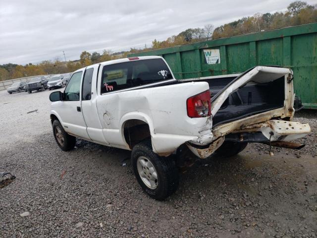 1GCDT19W2Y8235521 - 2000 CHEVROLET S TRUCK S10 WHITE photo 2