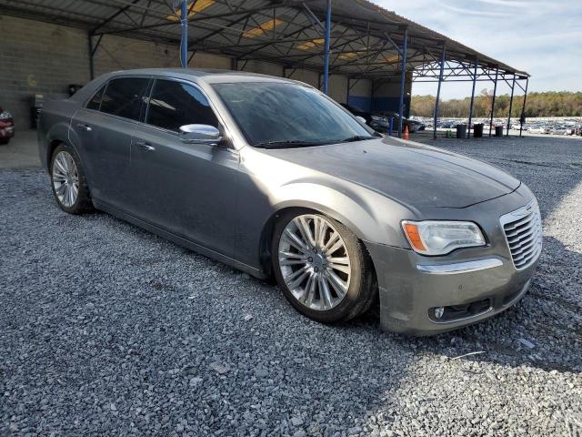 2C3CA6CT9BH554739 - 2011 CHRYSLER 300C GRAY photo 4