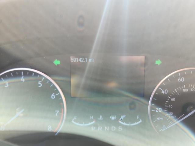 MAJ6P1UL5JC199925 - 2018 FORD ECOSPORT SE RED photo 9