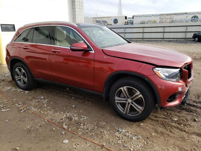 WDC0G4KB1GF053843 - 2016 MERCEDES-BENZ GLC 300 4MATIC RED photo 4