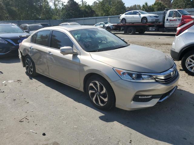 1HGCR2F89HA212902 - 2017 HONDA ACCORD EXL GOLD photo 4