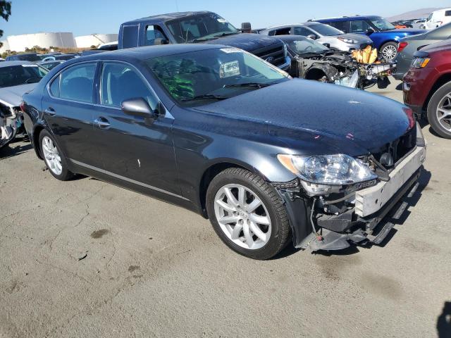 JTHGL46F275011490 - 2007 LEXUS LS 460L GRAY photo 4