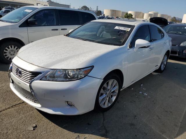 JTHBW1GGXE2047501 - 2014 LEXUS ES 300H WHITE photo 1