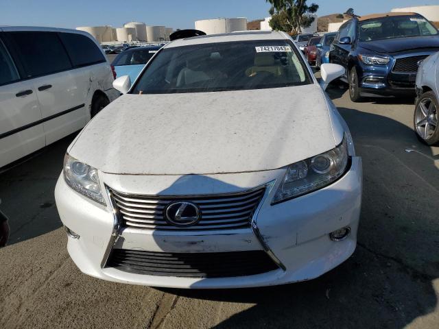 JTHBW1GGXE2047501 - 2014 LEXUS ES 300H WHITE photo 5