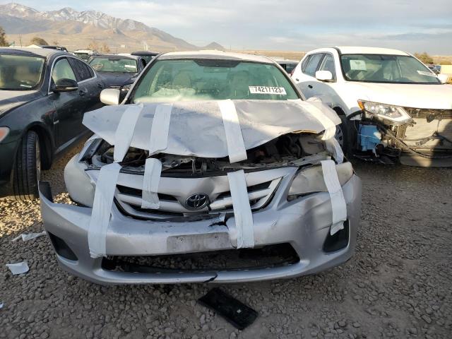 2T1BU4EE7CC833801 - 2012 TOYOTA COROLLA BASE SILVER photo 5