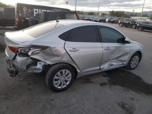 3KPC24A69NE157624 - 2022 HYUNDAI ACCENT SE SILVER photo 3