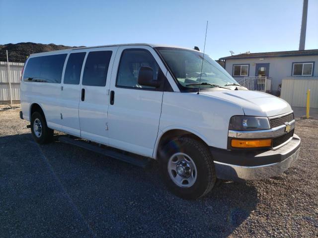 1GAZGPFG1K1241507 - 2019 CHEVROLET EXPRESS G3 LT WHITE photo 4