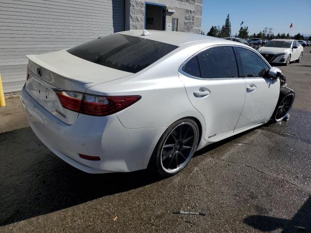 JTHBW1GG0E2073119 - 2014 LEXUS ES 300H WHITE photo 3