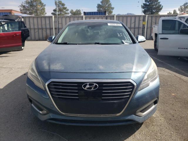 KMHE34L16GA028099 - 2016 HYUNDAI SONATA HYBRID BLUE photo 5