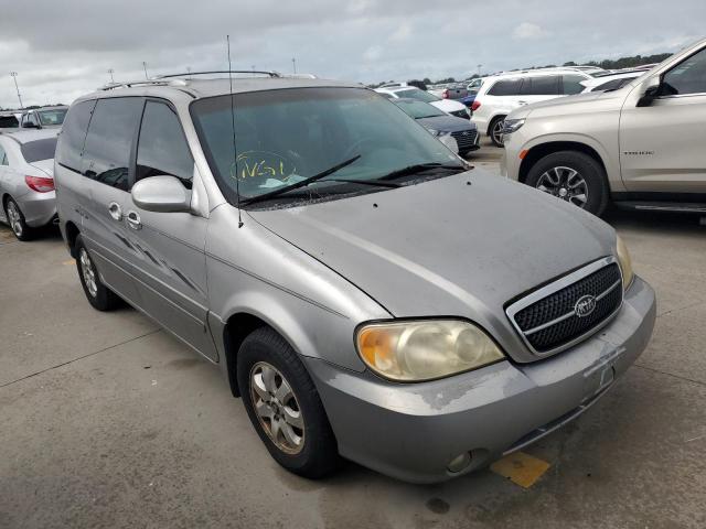 KNDUP131446570061 - 2004 KIA SEDONA EX SILVER photo 4