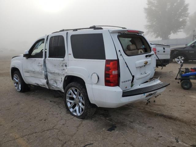 1GNSKBE08BR185993 - 2011 CHEVROLET TAHOE K1500 LT WHITE photo 2