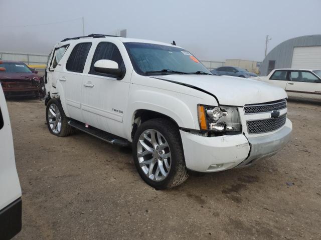 1GNSKBE08BR185993 - 2011 CHEVROLET TAHOE K1500 LT WHITE photo 4