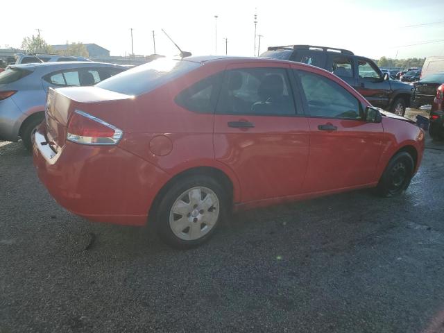 1FAHP34N28W189318 - 2008 FORD FOCUS S/SE RED photo 3