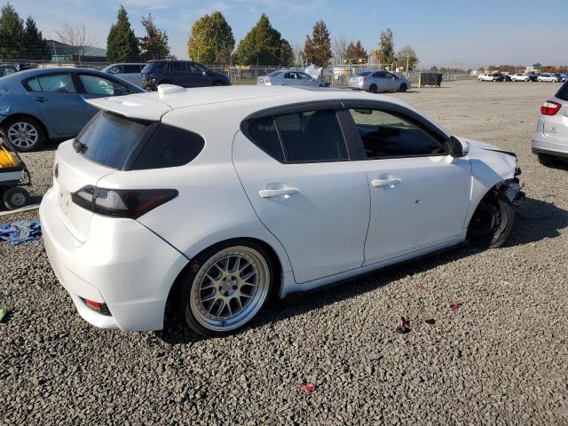 JTHKD5BH6B2044930 - 2011 LEXUS CT 200 WHITE photo 3