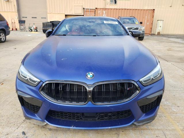 WBSAE0C00LCD81770 - 2020 BMW M8 BLUE photo 5