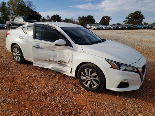 1N4BL4BV1LC255345 - 2020 NISSAN ALTIMA S WHITE photo 4