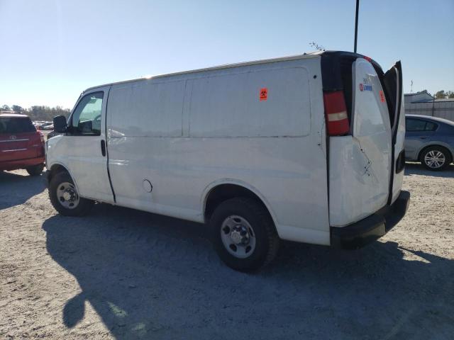 1GCZGFBA3A1145203 - 2010 CHEVROLET EXPRESS G2 WHITE photo 2