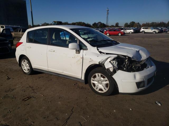 3N1BC1CP7BL510319 - 2011 NISSAN VERSA S WHITE photo 4