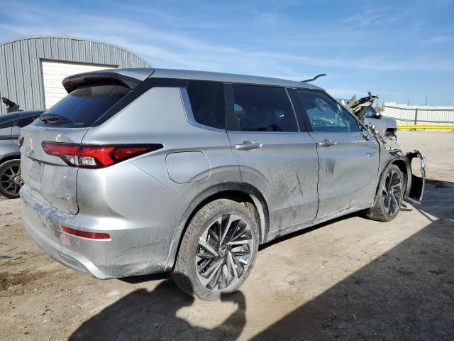 JA4T5UA98PZ015638 - 2023 MITSUBISHI OUTLANDER SE SILVER photo 3