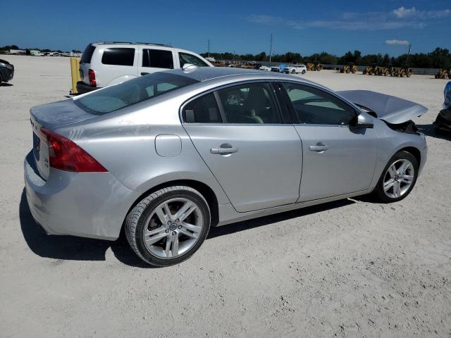 YV1612TK6F1339259 - 2015 VOLVO S60 PREMIER GRAY photo 3