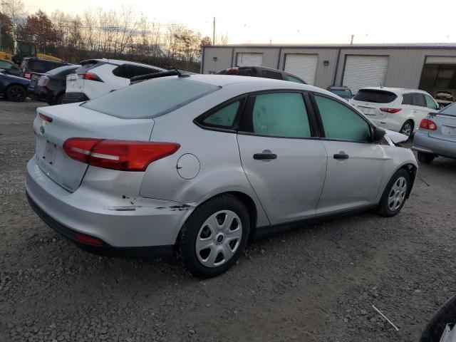 1FADP3E27GL387430 - 2016 FORD FOCUS S SILVER photo 3