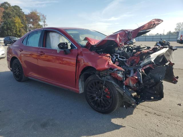 4T1G11AK7PU133810 - 2023 TOYOTA CAMRY SE NIGHT SHADE RED photo 4