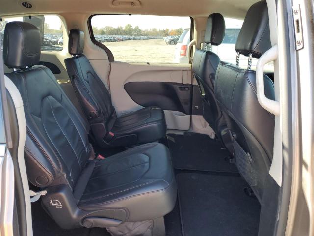2C4RC1BG4HR739744 - 2017 CHRYSLER PACIFICA TOURING L GOLD photo 11