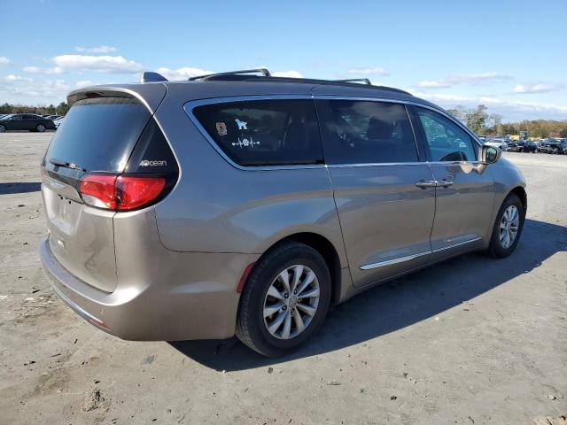 2C4RC1BG4HR739744 - 2017 CHRYSLER PACIFICA TOURING L GOLD photo 3