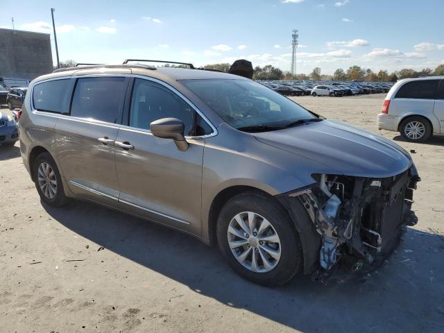 2C4RC1BG4HR739744 - 2017 CHRYSLER PACIFICA TOURING L GOLD photo 4