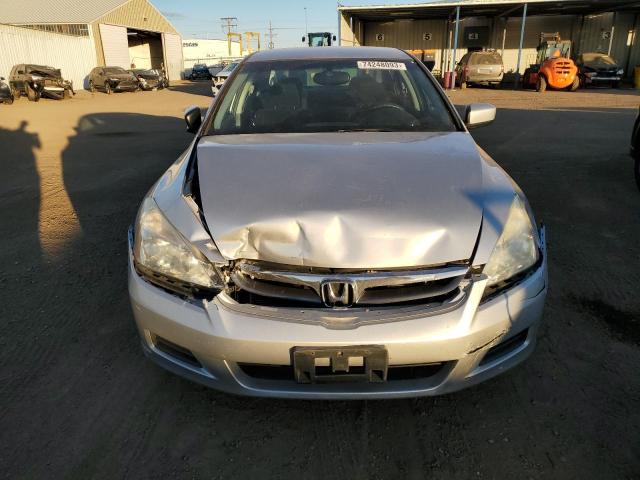 1HGCM56337A144289 - 2007 HONDA ACCORD SE SILVER photo 5