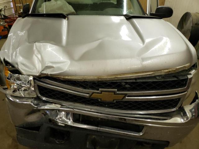 1GC3KZCG0BF222719 - 2011 CHEVROLET SILVERADO K3500 SILVER photo 11