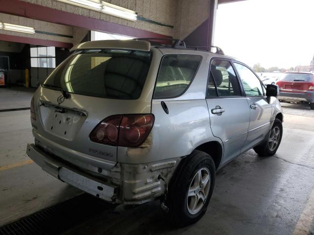 JT6HF10U2X0048353 - 1999 LEXUS RX 300 SILVER photo 3