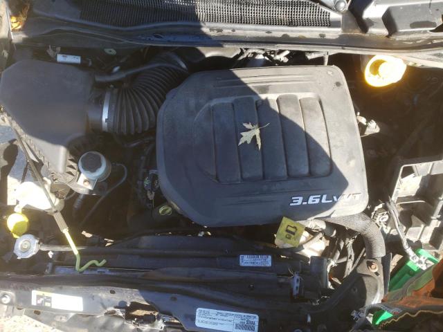 2C4RC1BG4GR261016 - 2016 CHRYSLER TOWN & COU TOURING შავი ფოტო 12