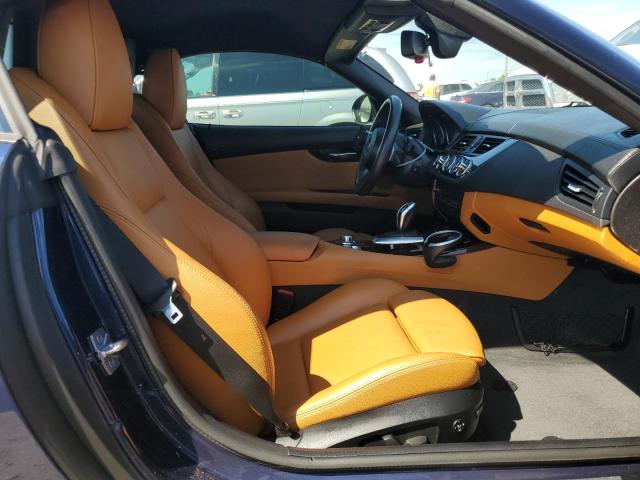 WBALM1C56BE393858 - 2011 BMW Z4 SDRIVE35IS 蓝色 照片 10