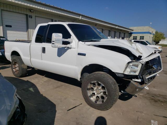 1FTSX21P16EC34980 - 2006 FORD F250 SUPER DUTY WHITE photo 4